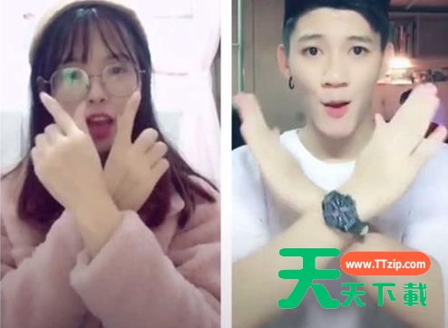 在抖音里将双画面视频合在一起的具体步骤 在抖音里将双画面视频合在一起的具体步骤